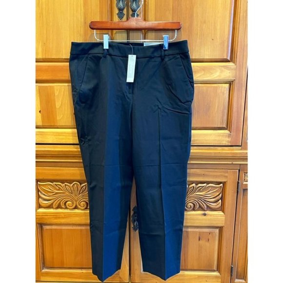 Chico's Pants - Chico's Black Straight Crop Pant - Size 2 - Size US 12